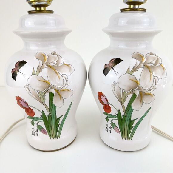 Set 2 Vintage Ceramic Asian Oriental Electric Lamps Irises Butterfly Signed Mini - Picture 3 of 11